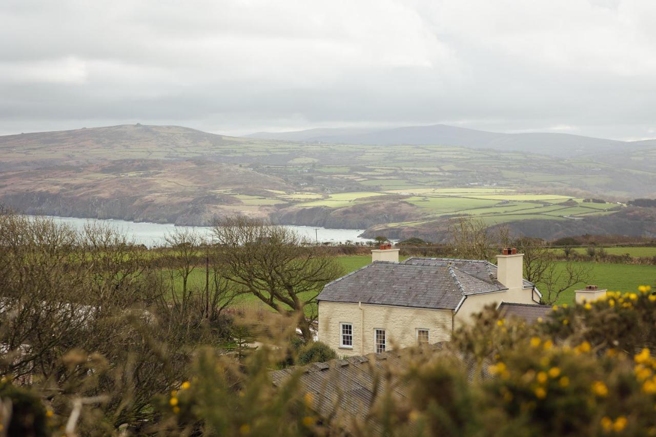 Penrhiw Farm B & B Goodwick Εξωτερικό φωτογραφία