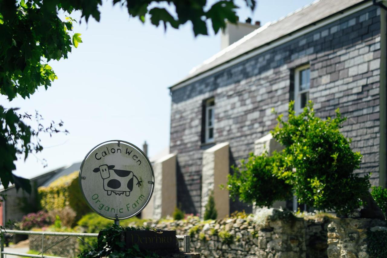 Penrhiw Farm B & B Goodwick Εξωτερικό φωτογραφία