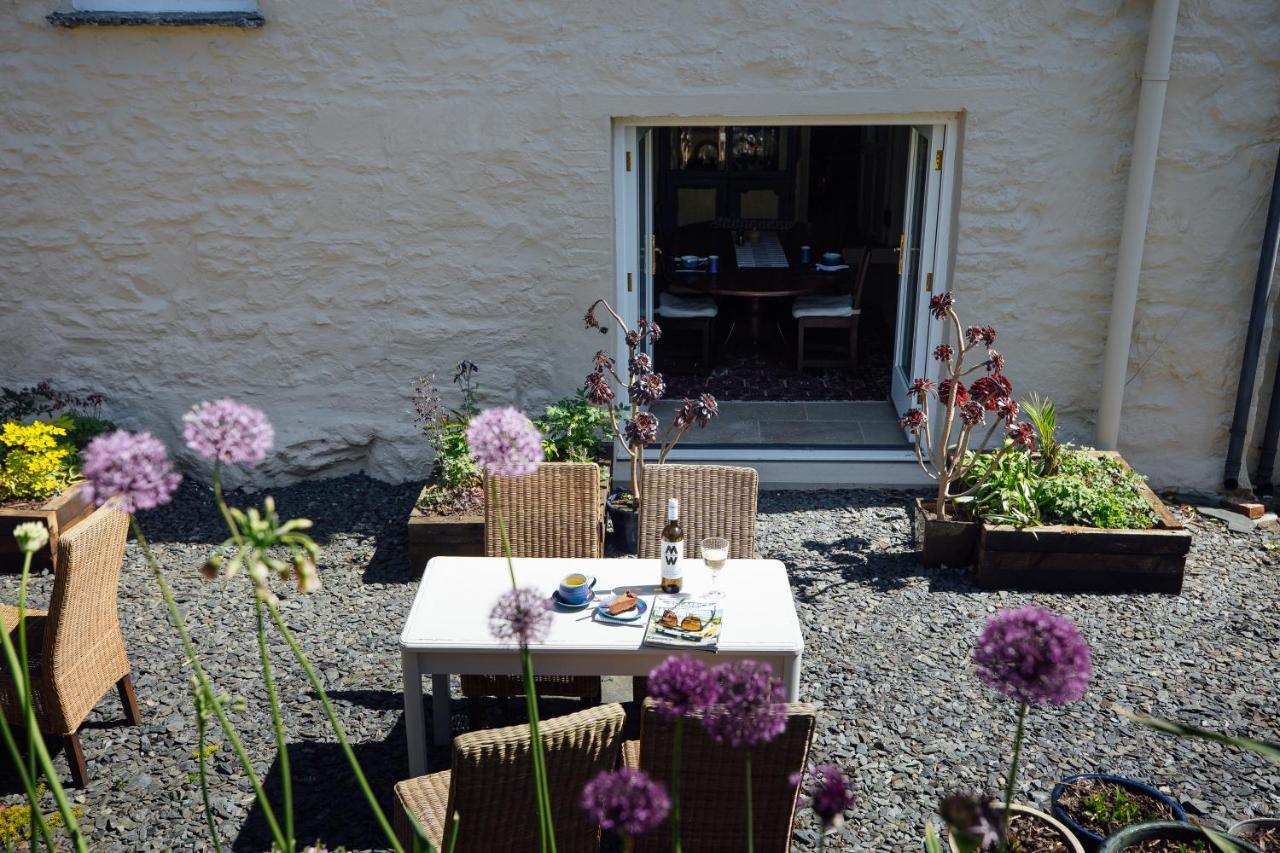 Penrhiw Farm B & B Goodwick Εξωτερικό φωτογραφία